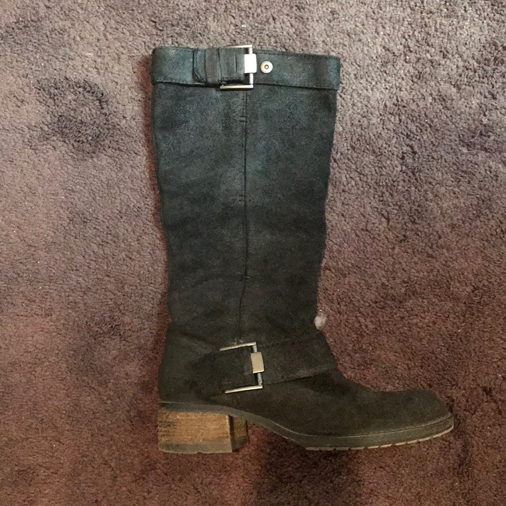 Black suede boots